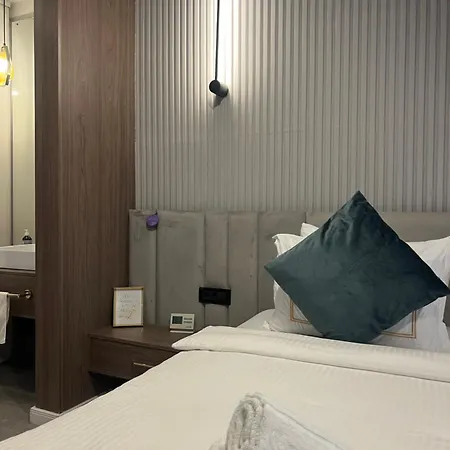 Apartamento The Golden Pearl By Sattal Near Radisson Blu Bucarest