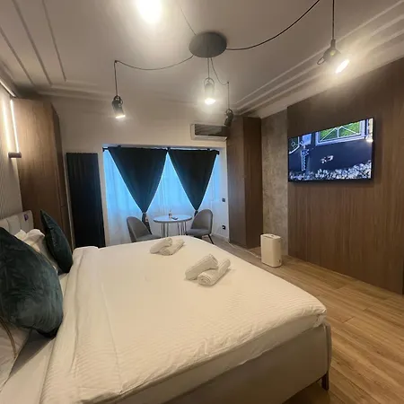 The Golden Pearl By Sattal Near Radisson Blu דירה בוקרשט